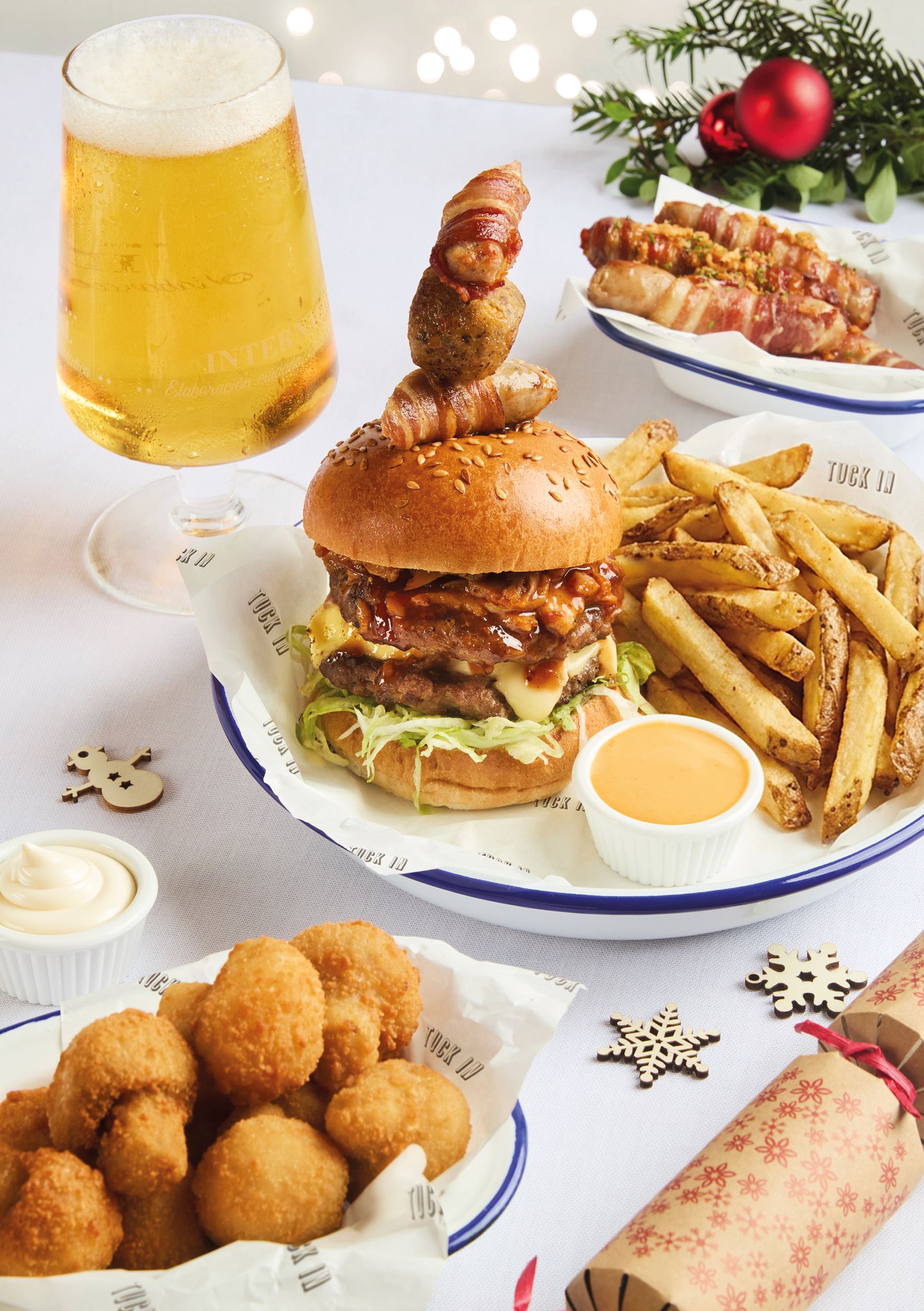 Festive Lunch & Dinner at The EBB & Flow in Sutton